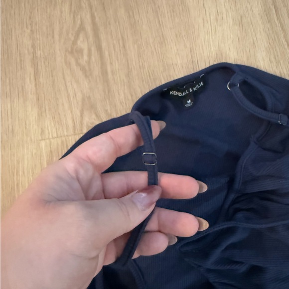 Kendall and Kylie Size Medium Navy Blue Fitted Mini Dress with Adjustable Straps - Picture 6 of 7